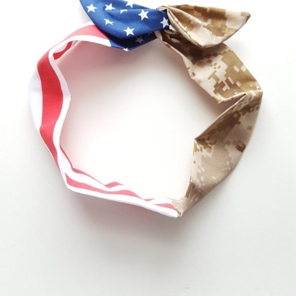 Marine pin-up bow - Picture 4 of 5